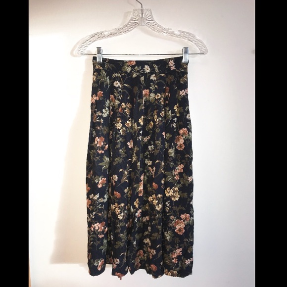 Vintage Herman Crest pleated floral skirt 🍂🍁 - Picture 2 of 3
